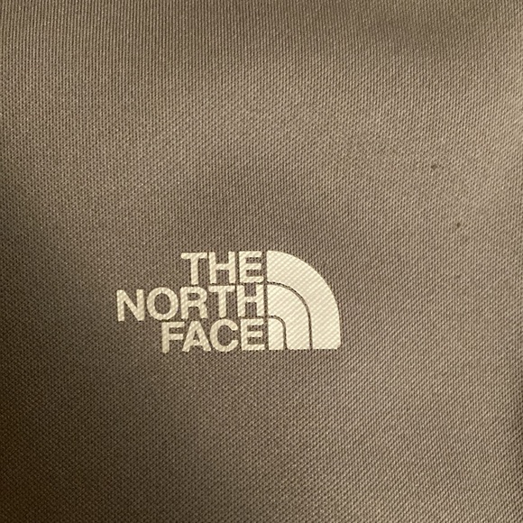 Men’s North Face Jacket Medium - Picture 2 of 4